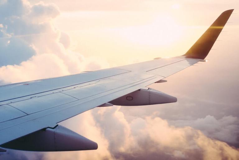 7 Tips for Your Kid’s First Plane Ride | Annie‘s